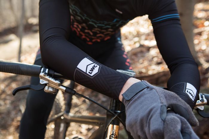 TOTEM_arm_warmers_1