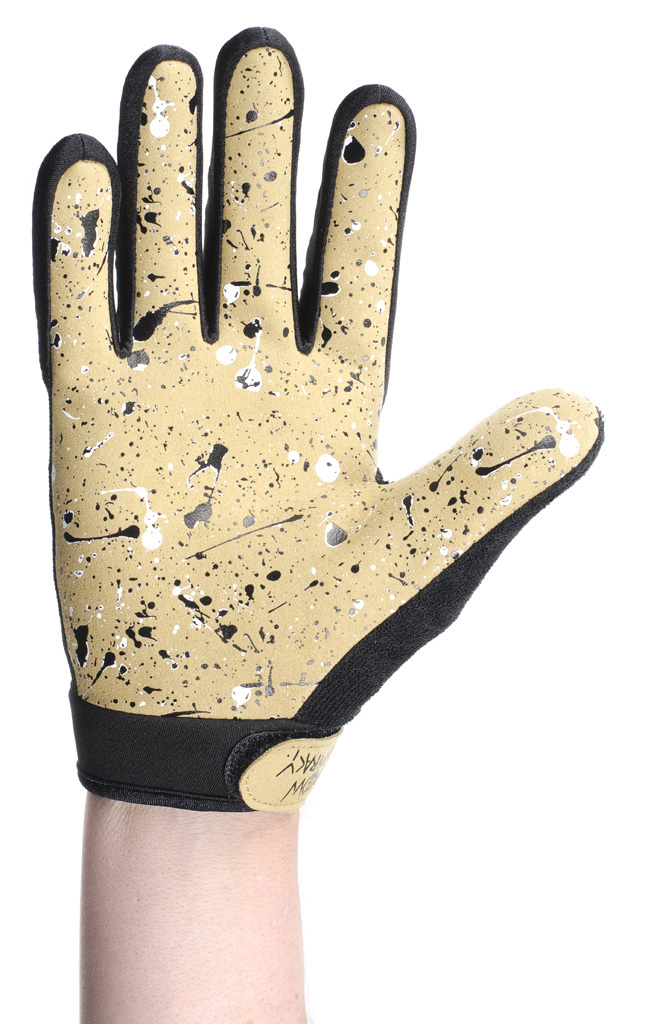 Shadow Claw 1