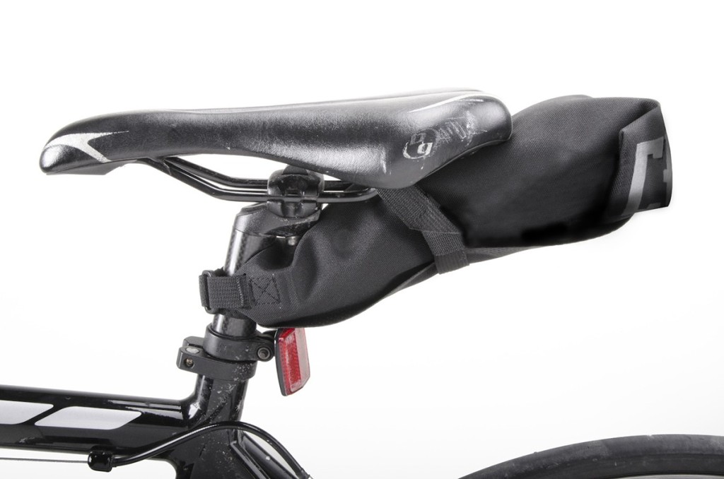 kw_largetoolroll_onbike